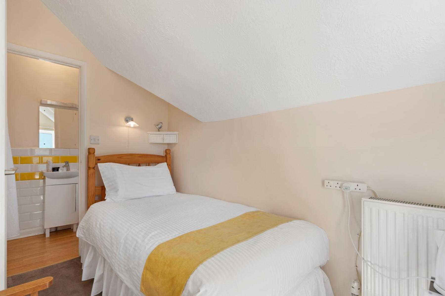 Anchor Guest House Haverfordwest Chambre photo